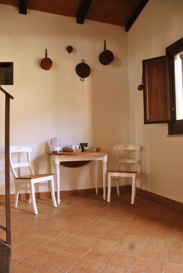 Agriturismo La Mandragola Relais Crotone Luaran gambar