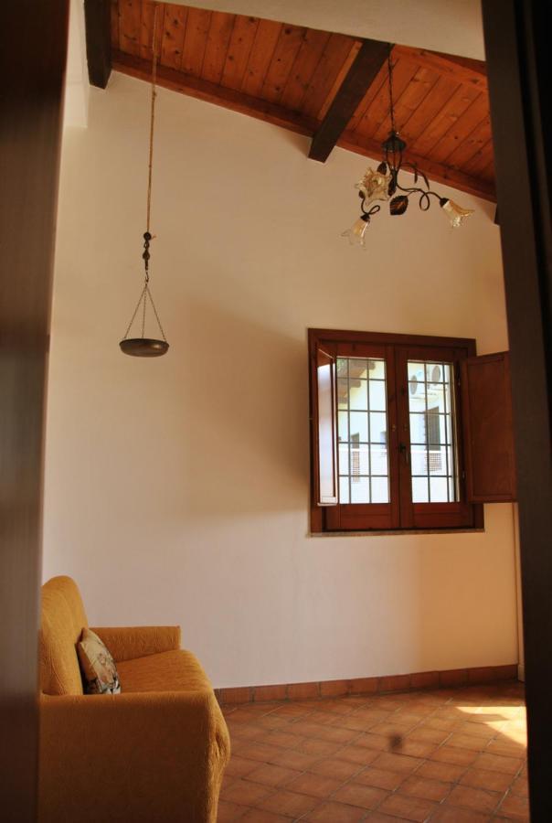Agriturismo La Mandragola Relais Crotone Luaran gambar